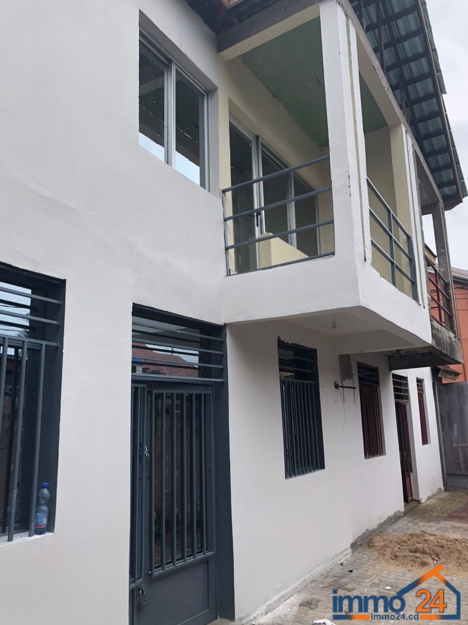 Maison en vente à KinshasaNgaliema Immo24 la solution