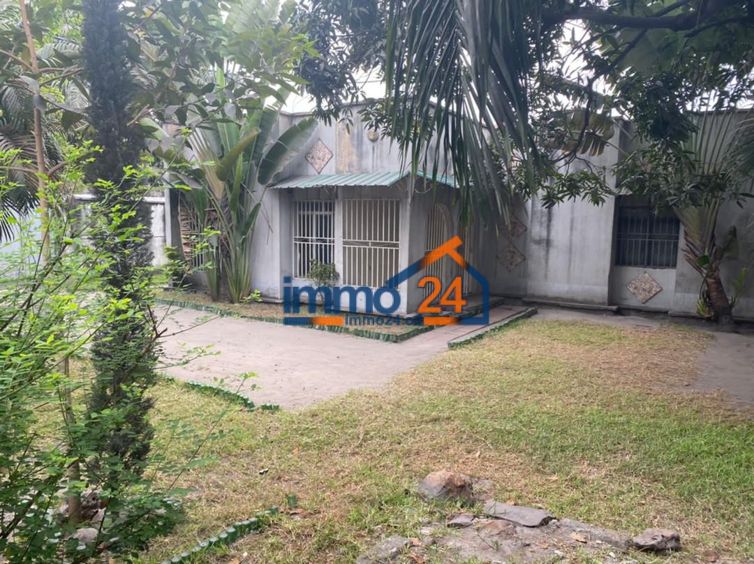 Maison À vendre à KinshasaLimete Immo24 la solution